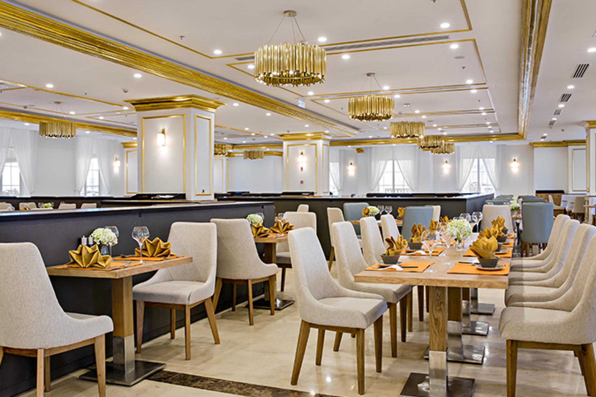 WYNDHAM GOLDEN BAY ĐÀ NẴNG 11