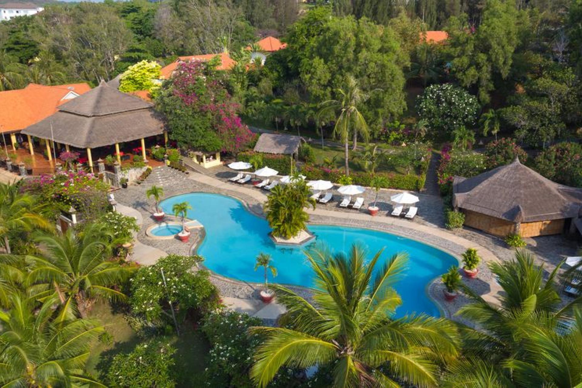 VICTORIA PHAN THIET BEACH RESORT & SPA 4