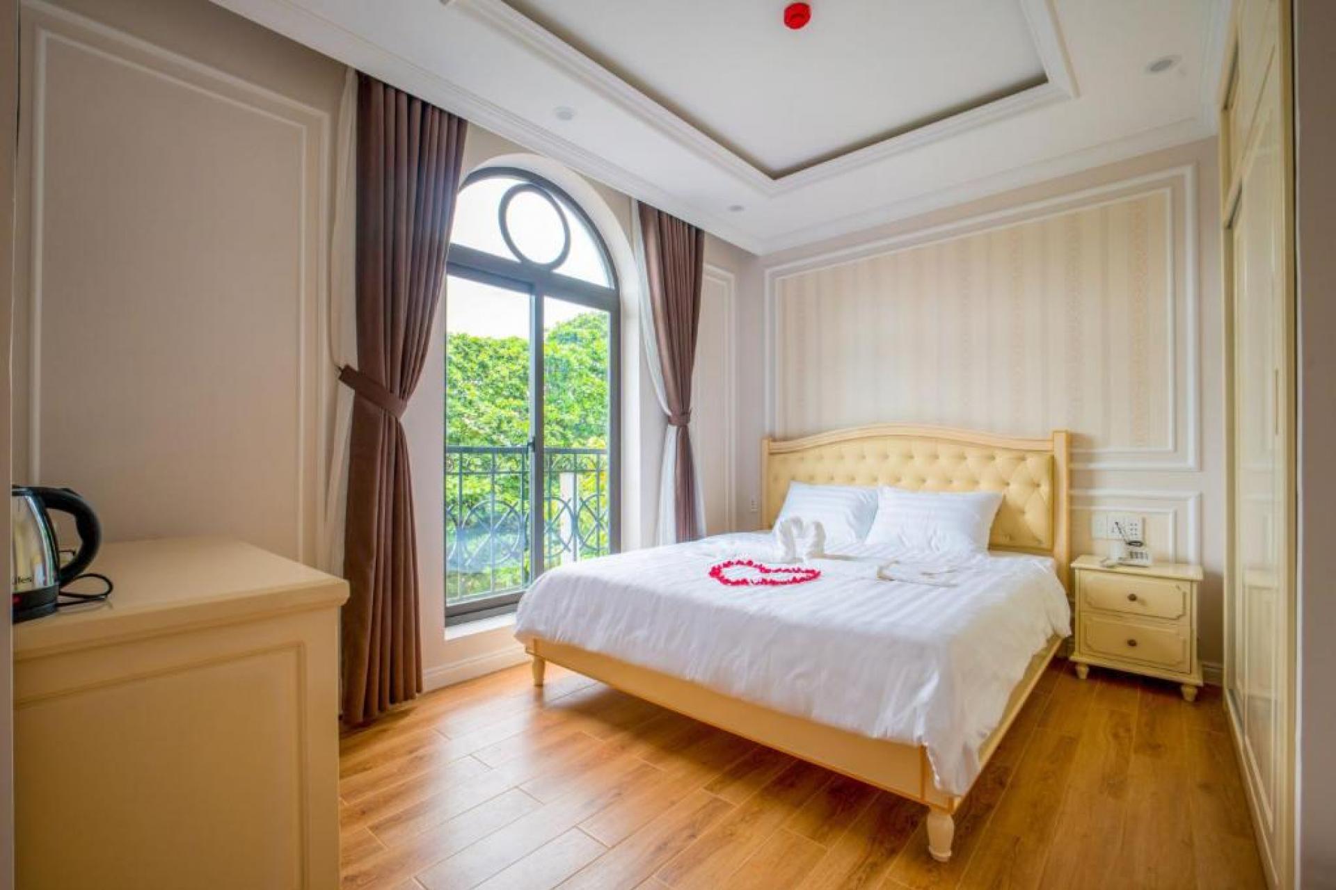 MAYA HOTEL CÔN ĐẢO 2 5