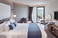 Superior Suite One King Bed Balcony