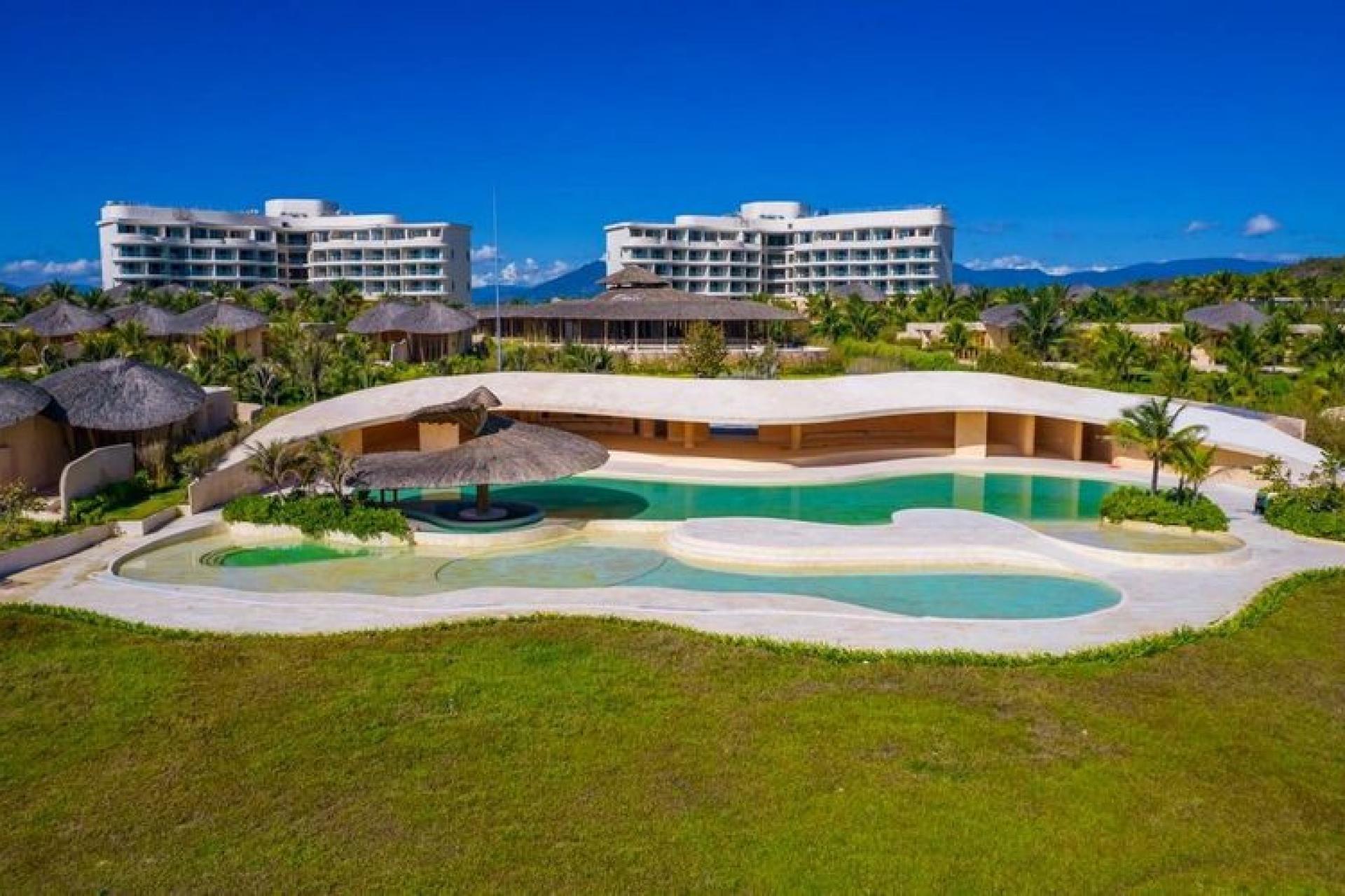 ANA MANDARA RESORT CAM RANH 9