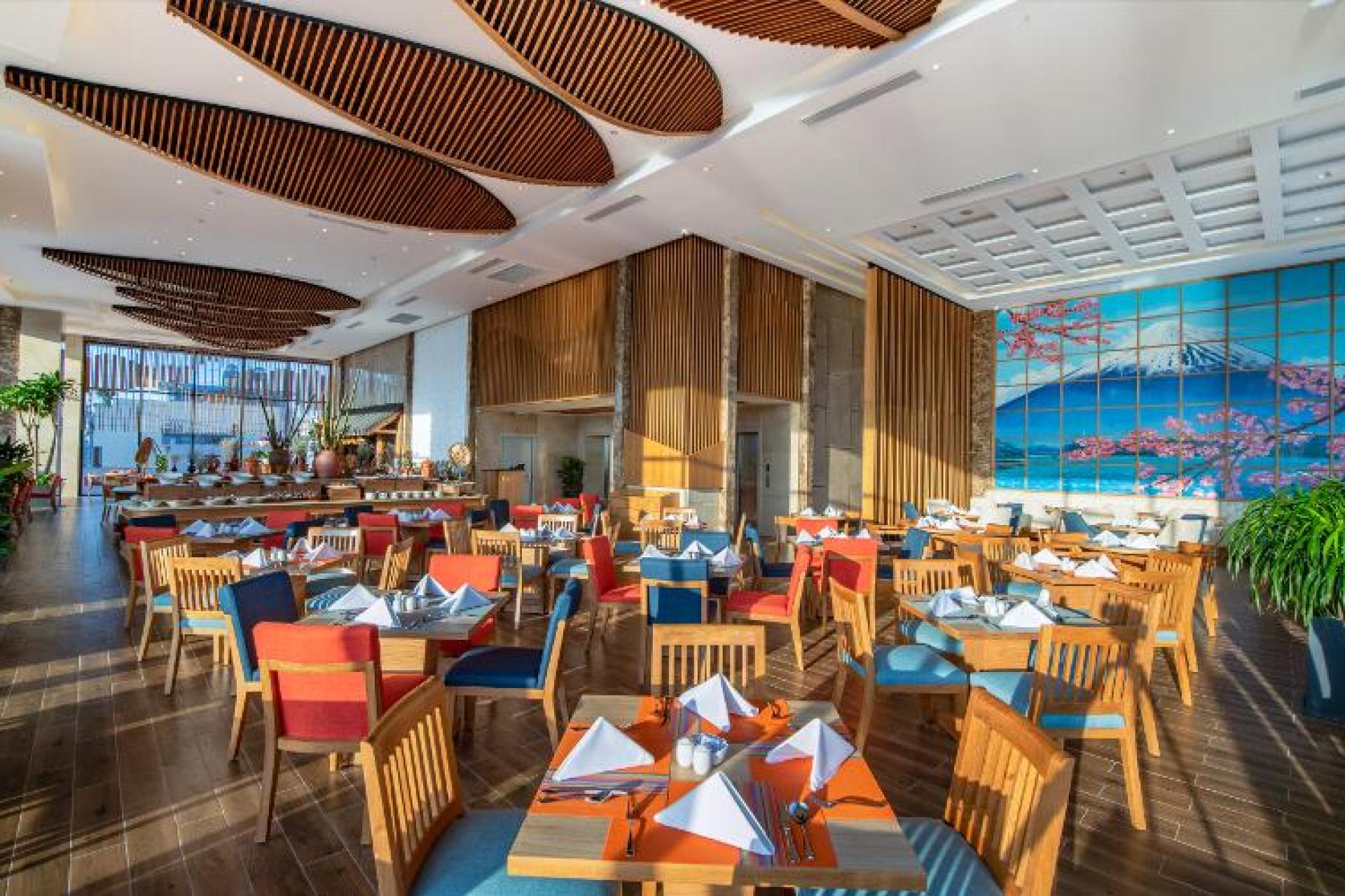 KHÁCH SẠN SALA ĐÀ NẴNG BEACH 2