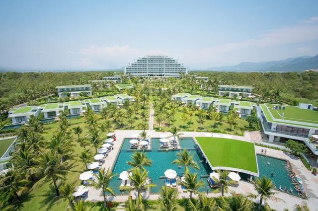 CAM RANH RIVIERA BEACH RESORT & SPA