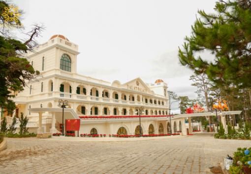 KHÁCH SẠN DALAT PALACE