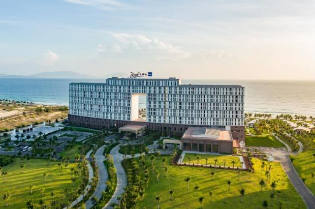 RADISSON BLU RESORT CAM RANH